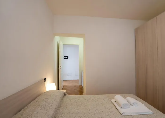 In - Apartamento *